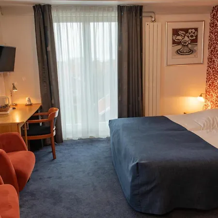 Port Cleve Hotel 3*
