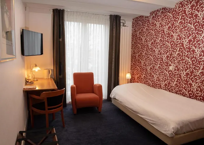 Port Cleve Энкхейзен