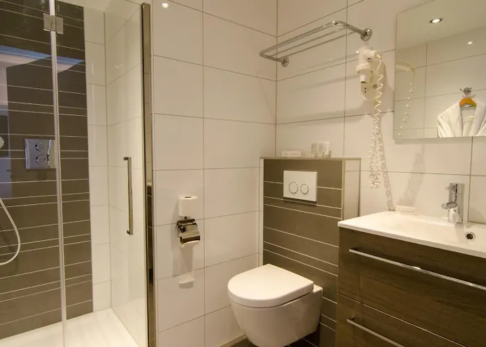 Port Cleve 3* Энкхейзен